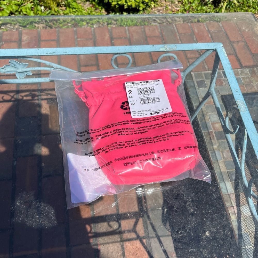 J Crew Lisbon Drawstring Leather Crossbody Bag NWT - Picture 4 of 6